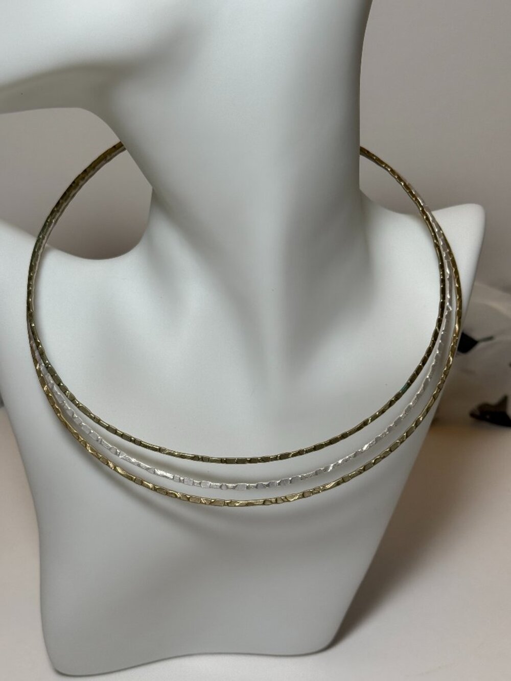 Mixed Metal Open-Collar Choker Necklace Hammered Silver Gold Copper Tones